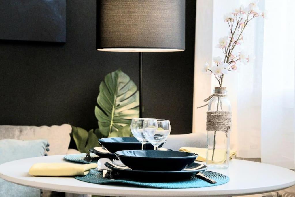 Studio Cosy Proche Lyon Part Dieu Apartamento Villeurbanne Exterior foto